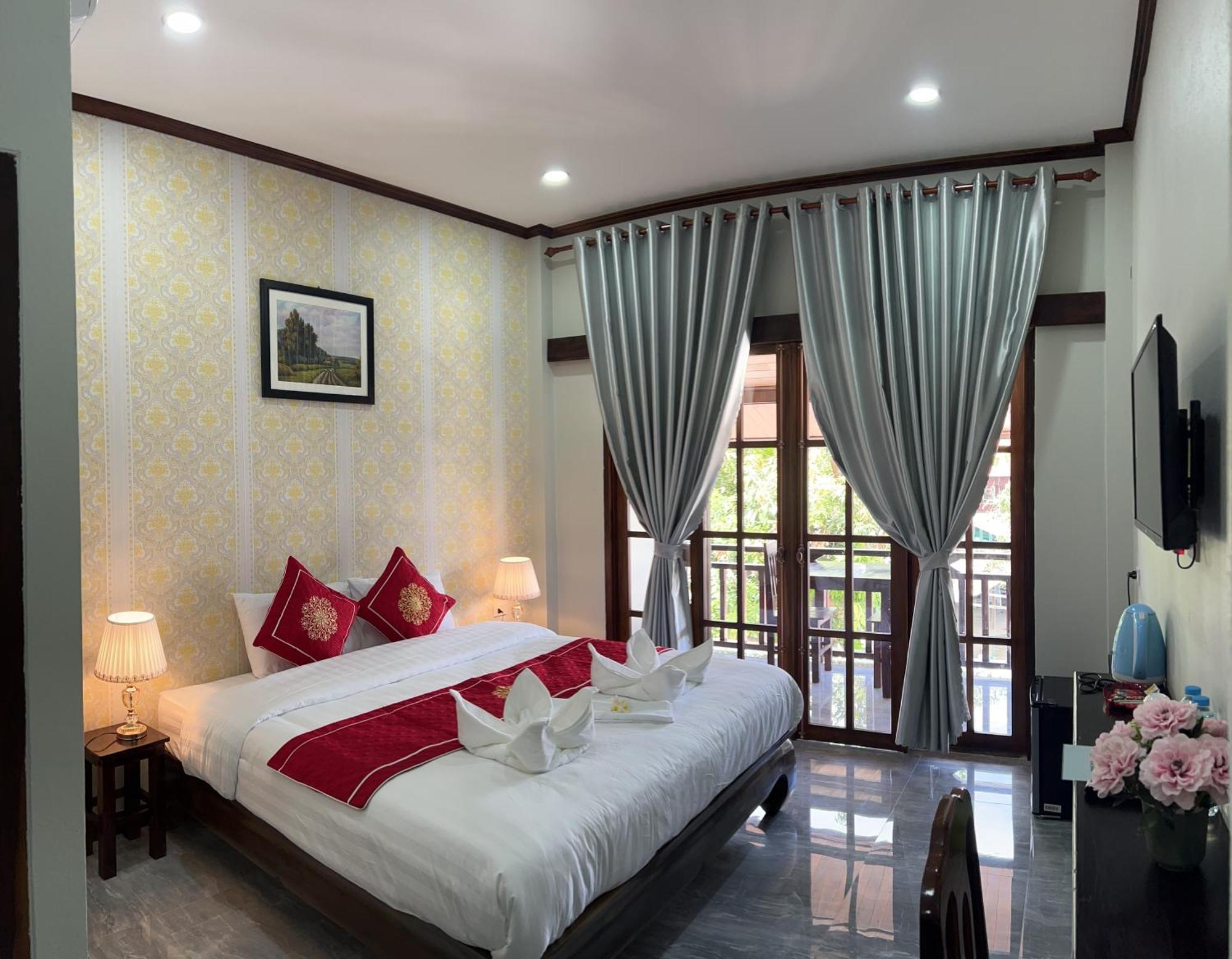 Villa Khounsok Sunset Луанг Прабанг Екстериор снимка
